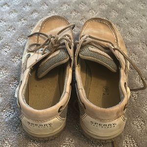 Sperry boat shoes size 2M boys dress shoes
